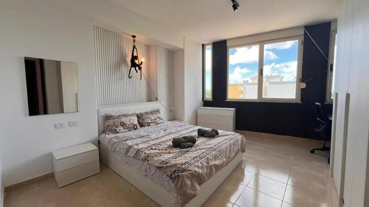 Tropical Apartment Durres 0*,