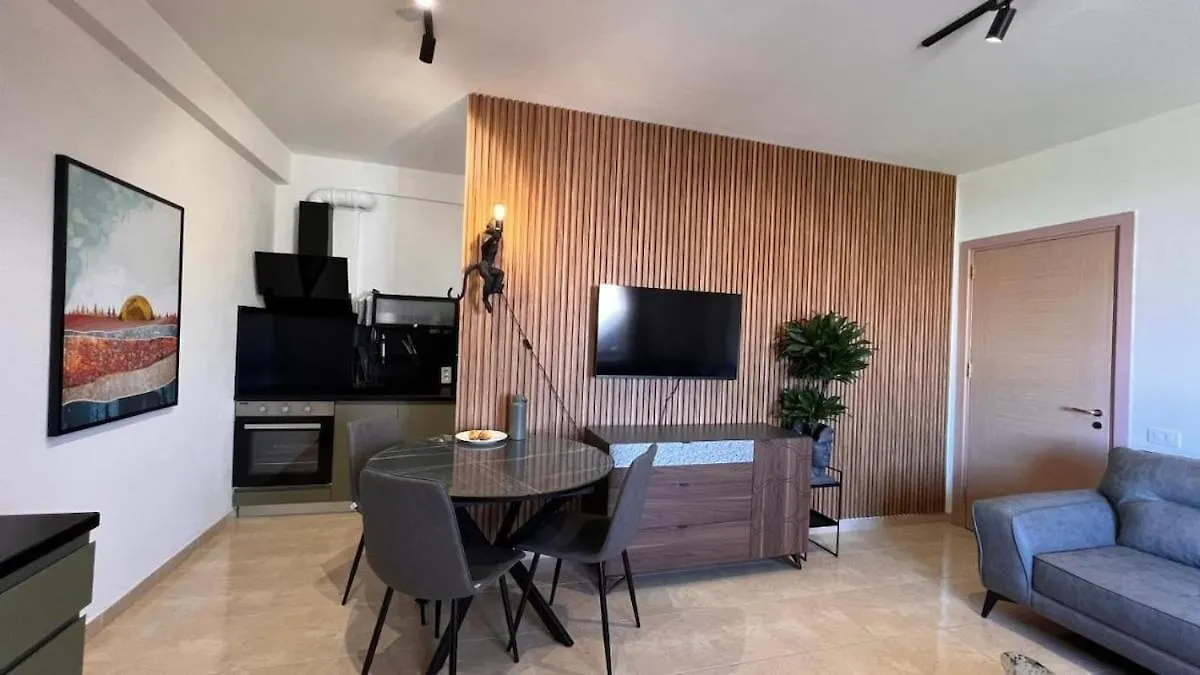 Tropical Apartment Durres Albania
